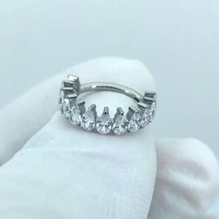 ring piercing T394