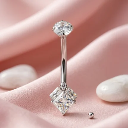 navel piercing