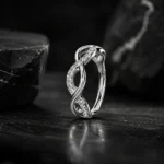 Ring T211